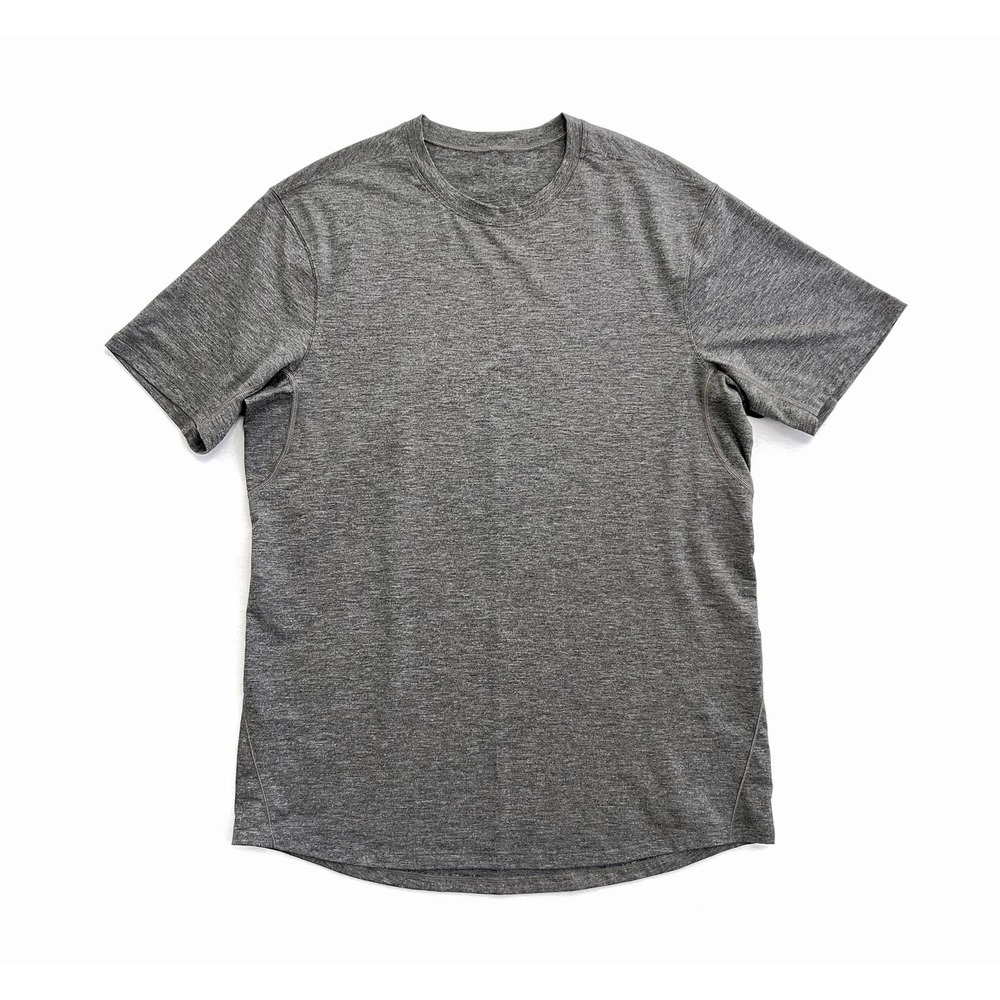Lululemon Men’s Heathered Gray Short Sleeve Shirt Size L - Picture 1 of 5
